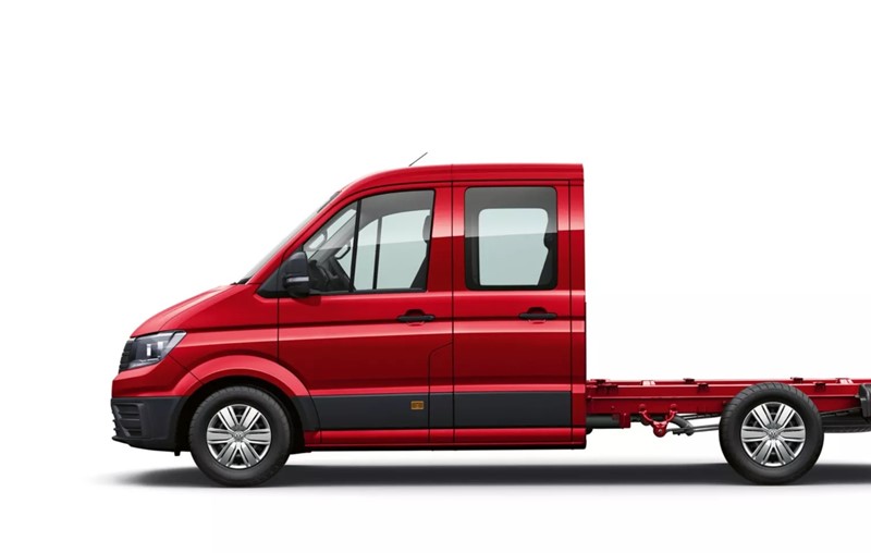 Medium wheelbase, double cab